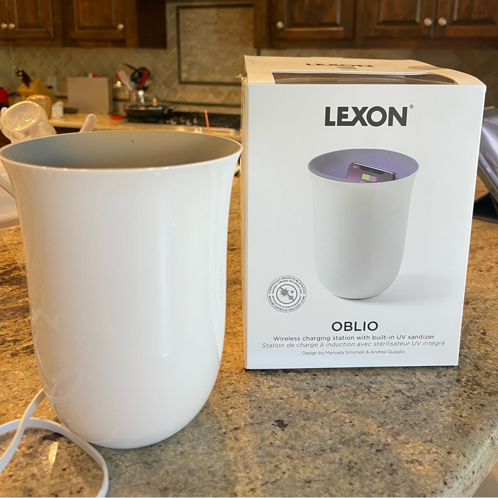 COPY - Lexon OBLIO Wireless Phone Charger with UV Sanitize
